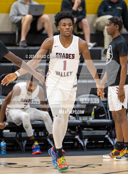 Thumbnail 1 in Jacksonville vs. Shades Valley photogallery.