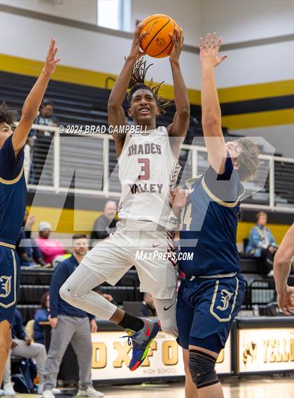 Thumbnail 2 in Jacksonville vs. Shades Valley photogallery.