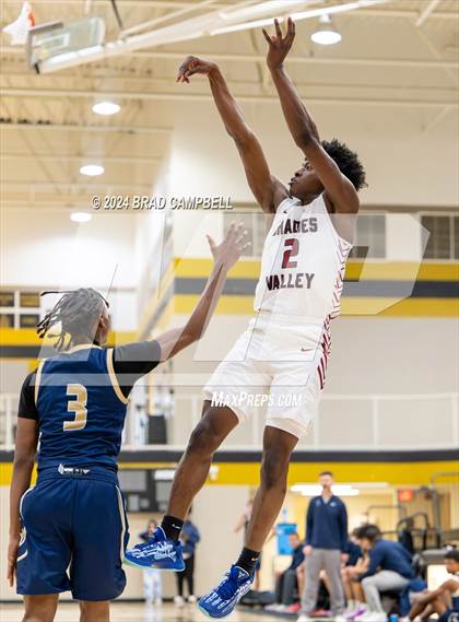 Thumbnail 3 in Jacksonville vs. Shades Valley photogallery.