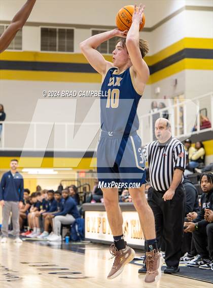 Thumbnail 2 in Jacksonville vs. Shades Valley photogallery.