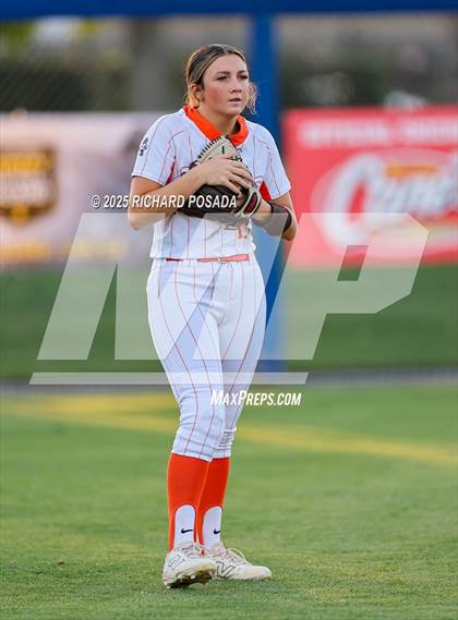 Thumbnail 1 in Coalinga vs. Woodlake (CIFCS - Division IV Championship) photogallery.