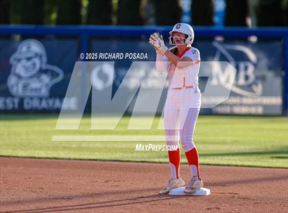 Thumbnail 2 in Coalinga vs. Woodlake (CIFCS - Division IV Championship) photogallery.