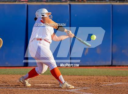 Thumbnail 1 in Coalinga vs. Woodlake (CIFCS - Division IV Championship) photogallery.