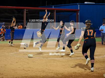 Thumbnail 1 in Coalinga vs. Woodlake (CIFCS - Division IV Championship) photogallery.