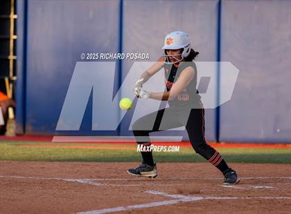Thumbnail 2 in Coalinga vs. Woodlake (CIFCS - Division IV Championship) photogallery.