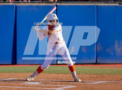 Thumbnail 1 in Coalinga vs. Woodlake (CIFCS - Division IV Championship) photogallery.
