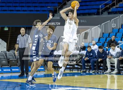 Thumbnail 1 in Servite vs. Loyola (Trinity-Mission League Challenge) photogallery.