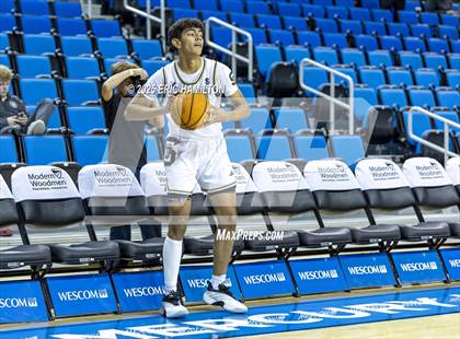 Thumbnail 3 in Servite vs. Loyola (Trinity-Mission League Challenge) photogallery.