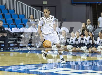 Thumbnail 1 in Servite vs. Loyola (Trinity-Mission League Challenge) photogallery.