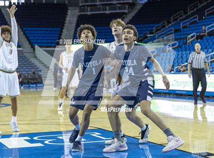 Thumbnail 1 in Servite vs. Loyola (Trinity-Mission League Challenge) photogallery.