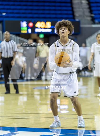 Thumbnail 1 in Servite vs. Loyola (Trinity-Mission League Challenge) photogallery.