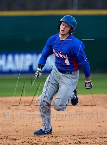Thumbnail 1 in Washington vs Bartlett photogallery.