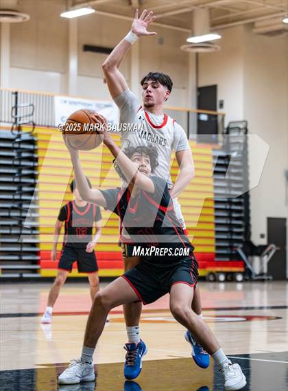 Thumbnail 3 in Katella @ Segerstrom photogallery.