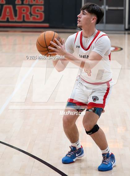Thumbnail 1 in Katella @ Segerstrom photogallery.