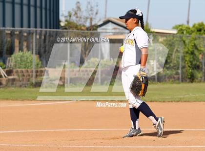 Thumbnail 3 in Cabrillo @ Millikan photogallery.