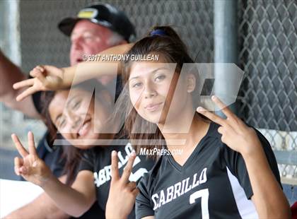 Thumbnail 1 in Cabrillo @ Millikan photogallery.