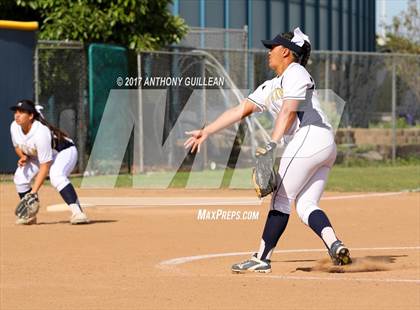 Thumbnail 1 in Cabrillo @ Millikan photogallery.