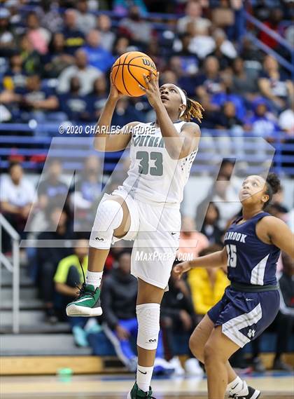 Thumbnail 2 in Southeast Raleigh vs. Millbrook (NCHSAA 4A Regional Championship) photogallery.