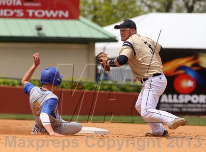 Thumbnail 3 in Newport Central Catholic vs Hazard (All A Classic Semifinal) photogallery.