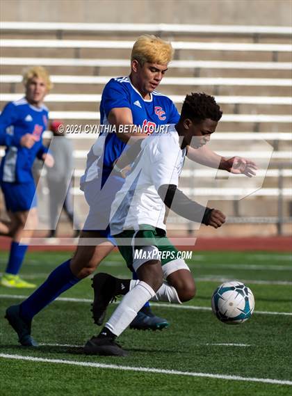 Thumbnail 3 in Overland vs Cherry Creek photogallery.