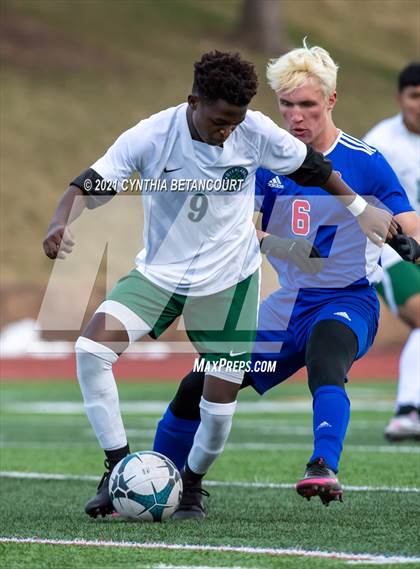 Thumbnail 3 in Overland vs Cherry Creek photogallery.