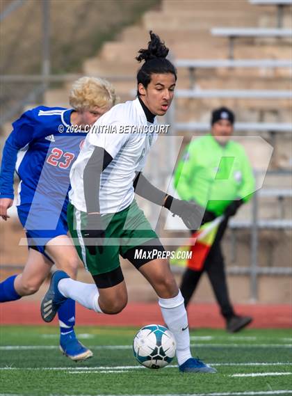 Thumbnail 3 in Overland vs Cherry Creek photogallery.