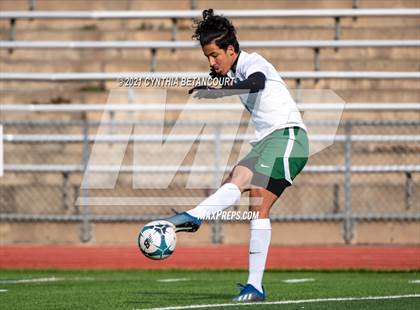 Thumbnail 2 in Overland vs Cherry Creek photogallery.