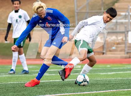 Thumbnail 3 in Overland vs Cherry Creek photogallery.
