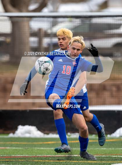 Thumbnail 2 in Overland vs Cherry Creek photogallery.