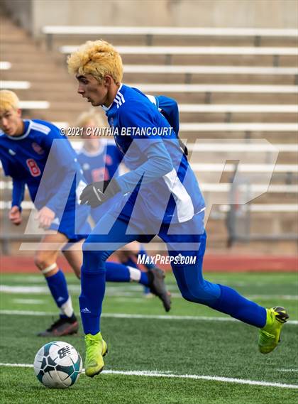 Thumbnail 2 in Overland vs Cherry Creek photogallery.
