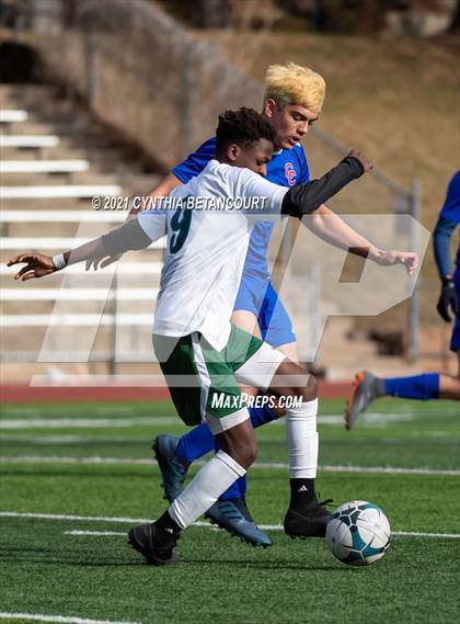 Thumbnail 2 in Overland vs Cherry Creek photogallery.