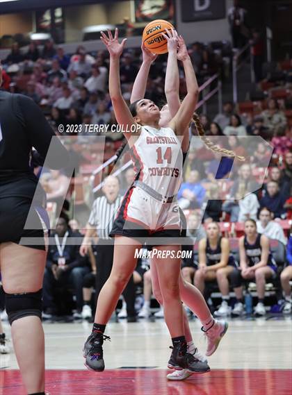 Thumbnail 2 in Grantsville vs. Carbon (UHSAA 3A Semifinal) photogallery.
