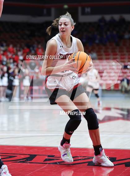 Thumbnail 1 in Grantsville vs. Carbon (UHSAA 3A Semifinal) photogallery.