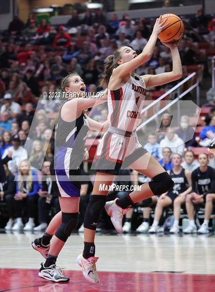 Thumbnail 1 in Grantsville vs. Carbon (UHSAA 3A Semifinal) photogallery.