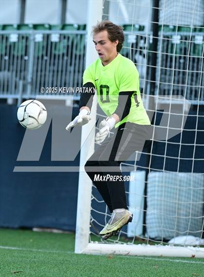 Thumbnail 3 in Somers vs. Haddam-Killingworth (CIAC Class S Final) photogallery.