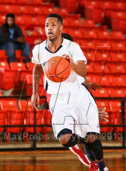 Thumbnail 3 in Carter @ Wyatt (DFW Basketball Challenge) photogallery.