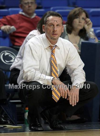 Thumbnail 2 in York Catholic vs. Villa Maria Academy (PIAA Class AA Championship) photogallery.