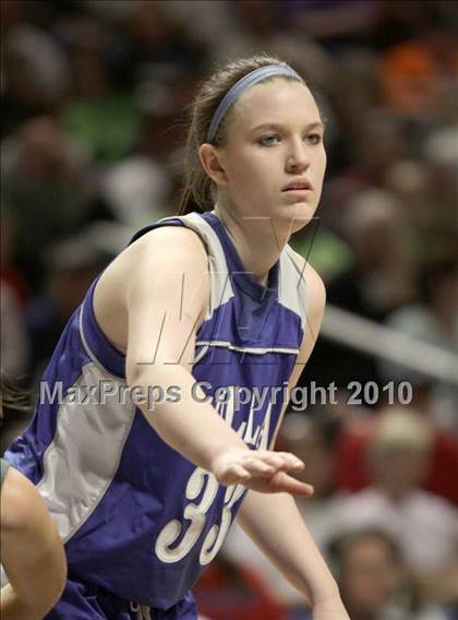 Thumbnail 3 in York Catholic vs. Villa Maria Academy (PIAA Class AA Championship) photogallery.