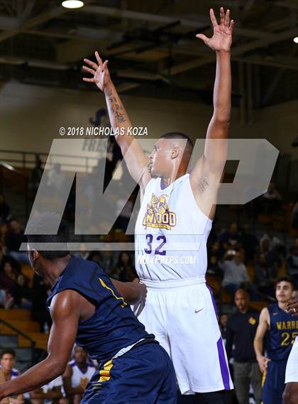 Thumbnail 2 in Warren vs Lynwood photogallery.