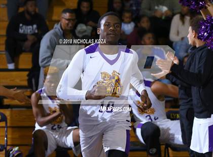 Thumbnail 3 in Warren vs Lynwood photogallery.
