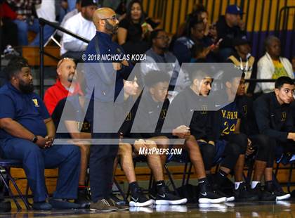 Thumbnail 1 in Warren vs Lynwood photogallery.