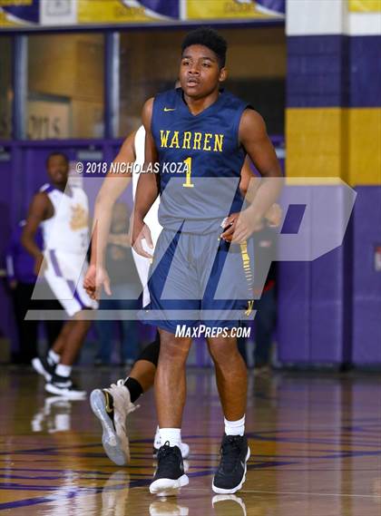 Thumbnail 3 in Warren vs Lynwood photogallery.