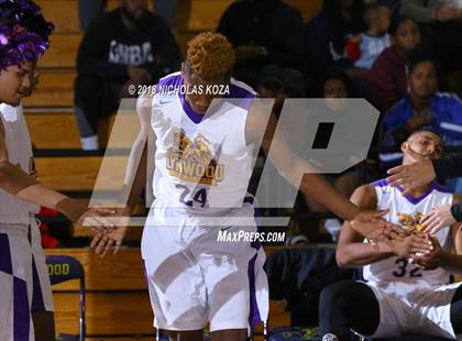 Thumbnail 2 in Warren vs Lynwood photogallery.