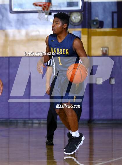 Thumbnail 1 in Warren vs Lynwood photogallery.