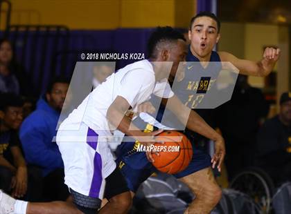 Thumbnail 1 in Warren vs Lynwood photogallery.