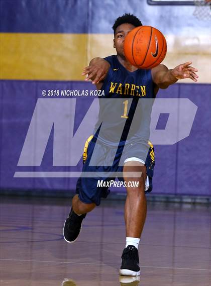 Thumbnail 1 in Warren vs Lynwood photogallery.