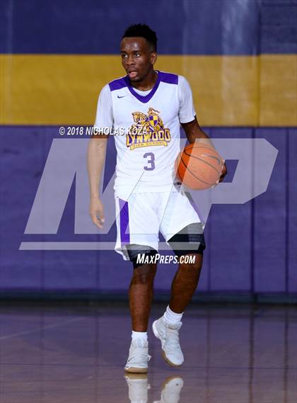 Thumbnail 1 in Warren vs Lynwood photogallery.
