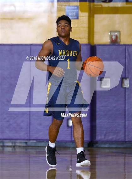 Thumbnail 2 in Warren vs Lynwood photogallery.