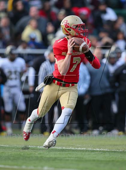 Thumbnail 3 in Paramus Catholic @ Bergen Catholic photogallery.