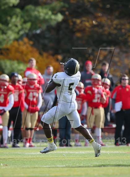 Thumbnail 1 in Paramus Catholic @ Bergen Catholic photogallery.